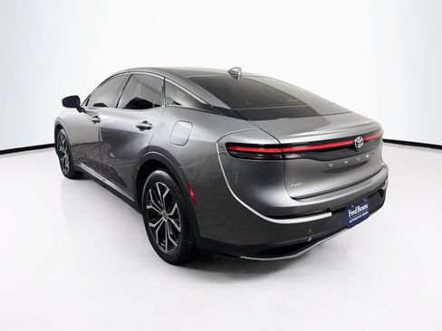 Used 2023 Toyota Crown AWD/4WD image 7