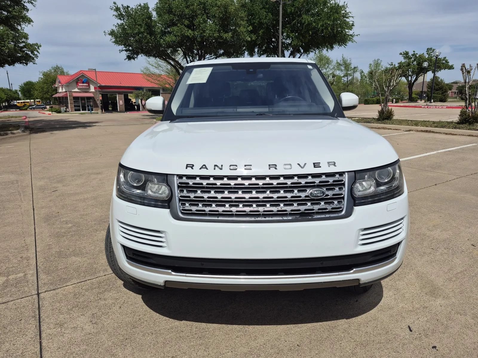 Used 2016 Land Rover Range Rover HSE AWD/4WD image 3
