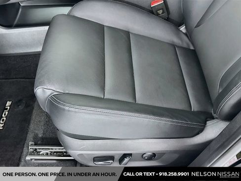 Certified 2025 Nissan Rogue SL w/ Tech Package AWD/4WD image 19