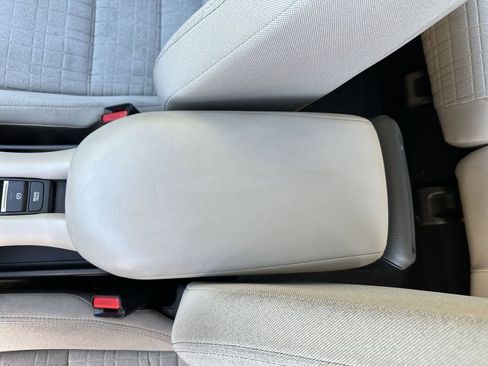 Used 2024 Honda HR-V LX image 21