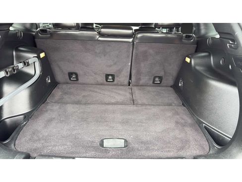 Used 2018 Jeep Cherokee Limited AWD/4WD image 21