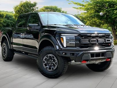 New 2026 Ford F150 Raptor w/ Equipment Group 803A Raptor R