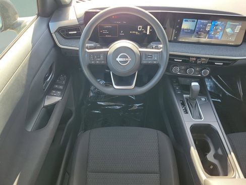 New 2026 Nissan Kicks S image 13