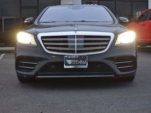 Used 2018 Mercedes-Benz S 560 S 560 w/ AMG Line Exterior image 4