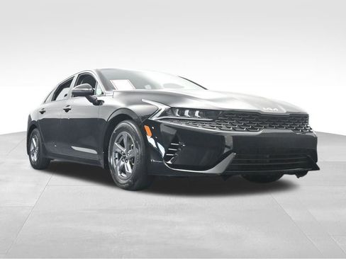 Used 2022 Kia K5 LXS image 55