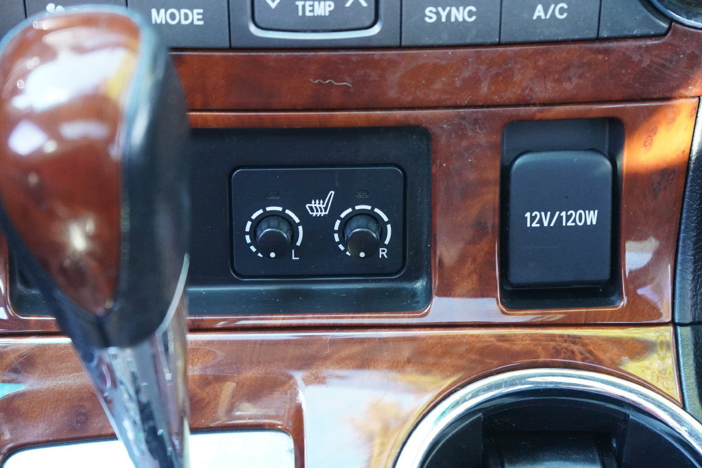 Used 2011 Toyota Highlander Limited AWD/4WD image 31