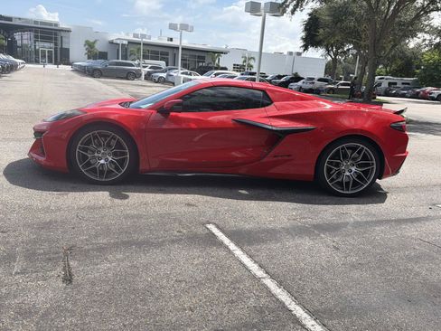 Used 2023 Chevrolet Corvette Z06 RWD image 6