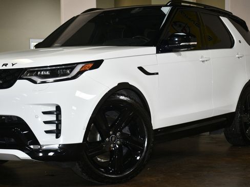 Used 2021 Land Rover Discovery HSE R-Dynamic AWD/4WD image 54