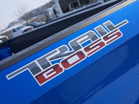 New 2026 Chevrolet Silverado 1500 LT Trail Boss w/ LPO, Dark Essentials Package image 7