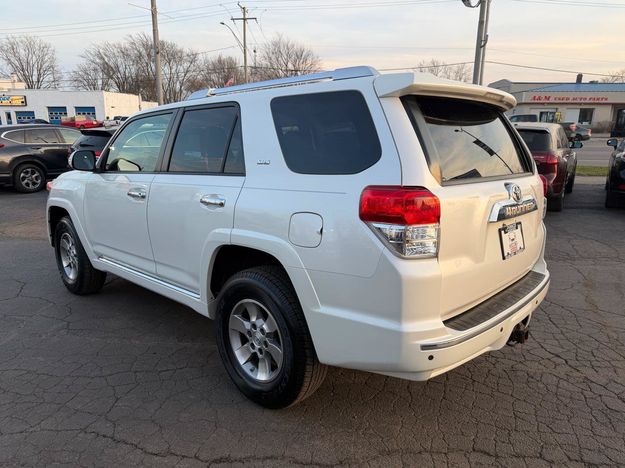 Used 2010 Toyota 4Runner SR5 w/ Convenience Pkg AWD/4WD image 5