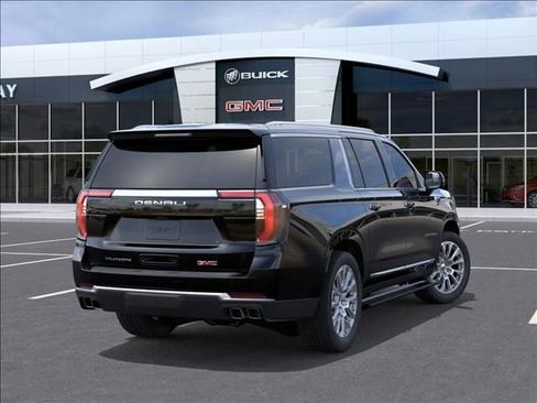 New 2026 GMC Yukon XL Denali image 4