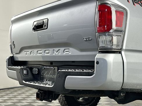Used 2023 Toyota Tacoma TRD Sport image 26