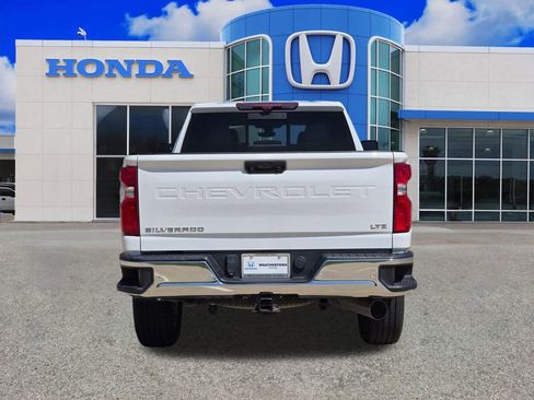 Used 2023 Chevrolet Silverado 2500 LTZ w/ LTZ Premium Package AWD/4WD image 4