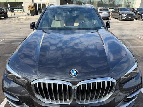 Used 2022 BMW X5 xDrive40i w/ Premium Package image 2