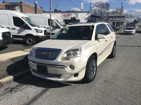 Used 2012 GMC Acadia Denali image 3