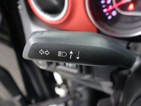 Used 2021 Jeep Wrangler Unlimited Rubicon AWD/4WD image 39