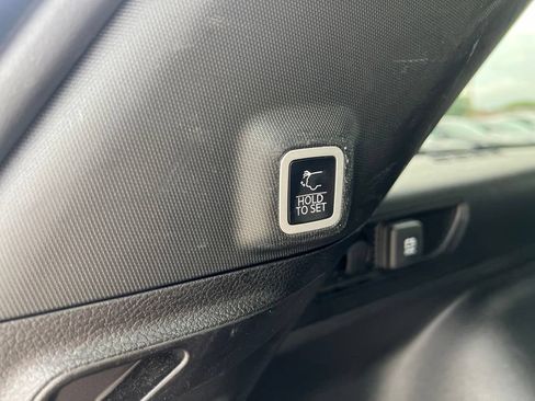 Used 2024 Jeep Grand Cherokee Altitude RWD image 13
