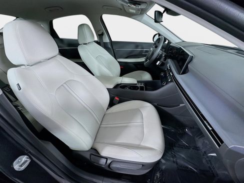 Certified 2025 Hyundai Sonata SEL image 26