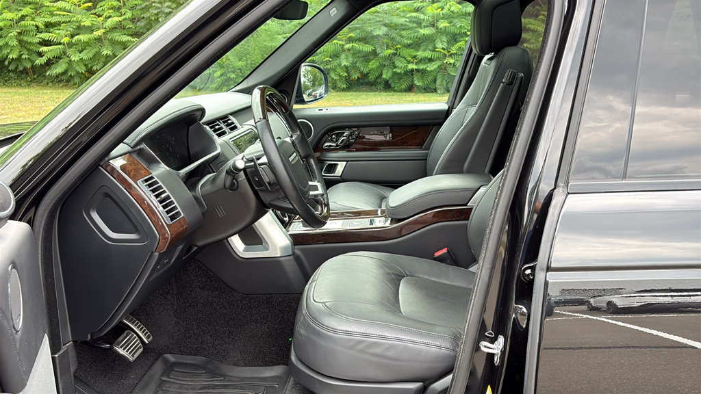 Used 2021 Land Rover Range Rover Westminster Edition AWD/4WD image 9