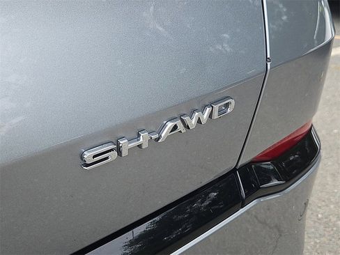 Used 2024 Acura MDX A-Spec image 12