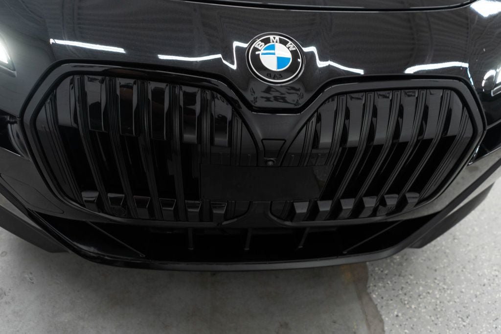 Used 2023 BMW 760i xDrive AWD/4WD image 51
