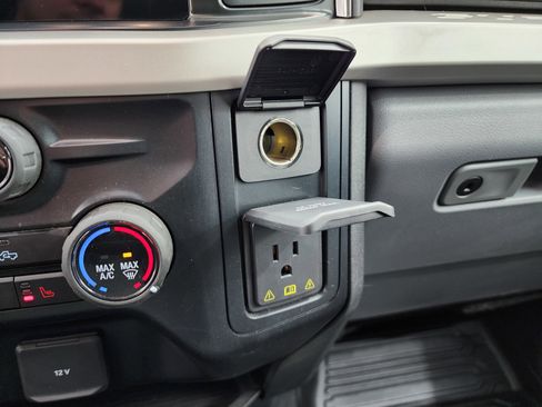 Used 2023 Ford F250 XLT w/ XLT Premium Package image 54