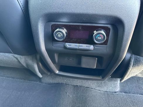 New 2026 Buick Enclave Sport Touring w/ Power Package FWD image 25