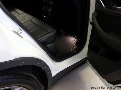 Certified 2023 BMW X3 xDrive30i w/ Premium Package image 31