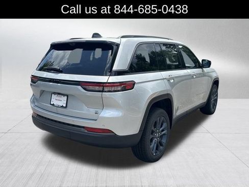 New 2026 Jeep Grand Cherokee Limited AWD/4WD image 5