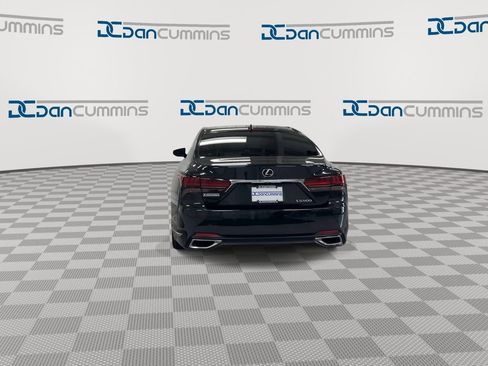Used 2022 Lexus LS 500 w/ Interior Upgrade Package RWD image 7