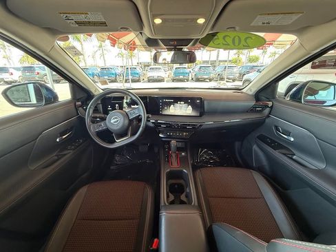 Certified 2025 Nissan Kicks SR AWD/4WD image 14