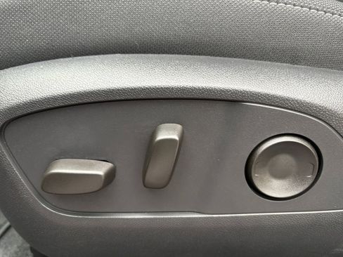 New 2025 Chevrolet Traverse LT w/ LPO, Floor Liner Package image 14