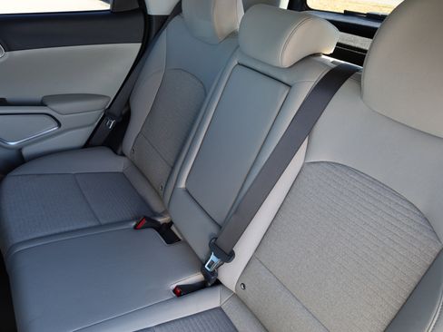 Used 2023 Kia Soul EX image 14