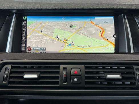 Used 2015 BMW 528i xDrive Sedan image 16