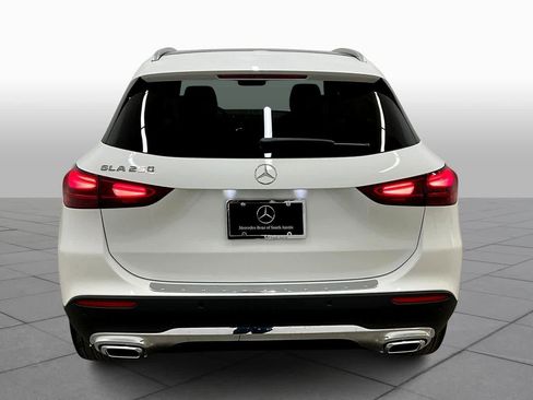 New 2026 Mercedes-Benz GLA 250 image 4