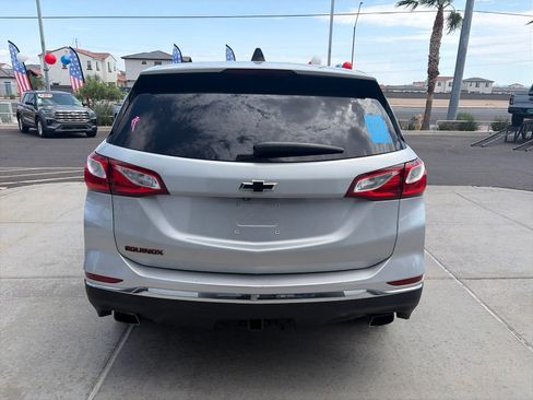 Used 2019 Chevrolet Equinox LT FWD image 5