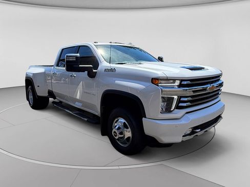 Used 2023 Chevrolet Silverado 3500 High Country w/ Safety Package II AWD/4WD image 7