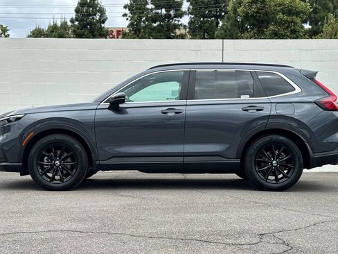 Certified 2025 Honda CR-V Sport image 10