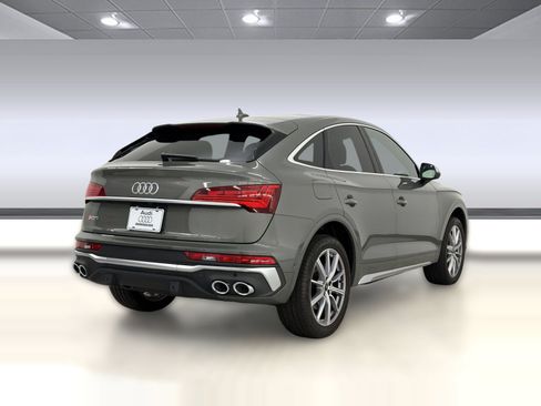 Used 2023 Audi SQ5 Prestige w/ Prestige Package AWD/4WD image 9