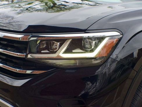 Used 2022 Volkswagen Atlas SE image 11