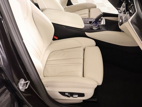 Certified 2023 BMW 540i xDrive w/ M Sport Package image 14