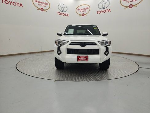 Certified 2023 Toyota 4Runner SR5 Premium w/ Moonroof Package image 4