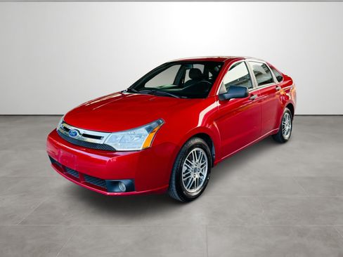 Used 2011 Ford Focus SE w/ 201A Rapid Spec Order Code FWD image 1