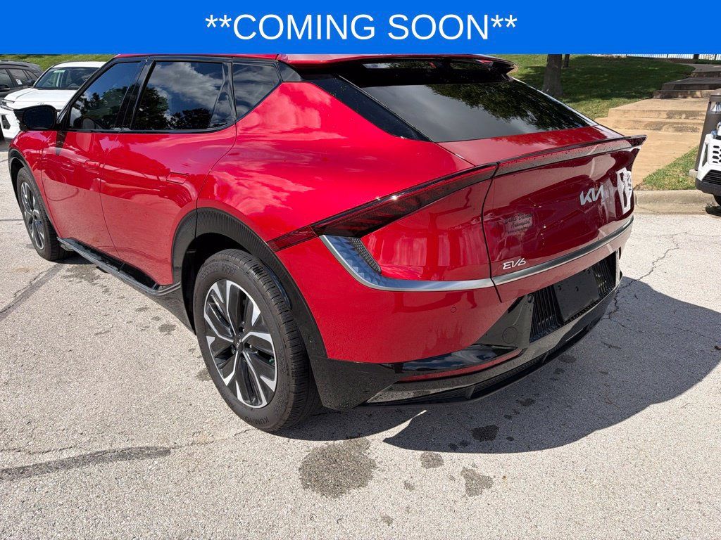 Used 2024 Kia EV6 Wind w/ Wind Technology Package AWD/4WD image 9