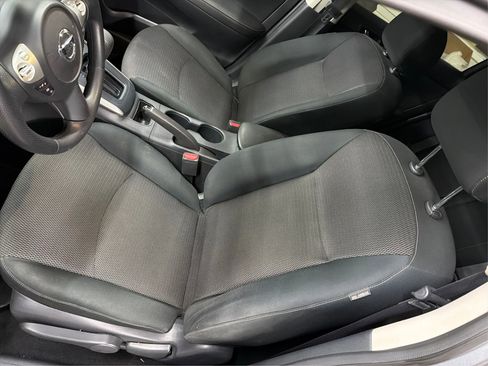 Used 2019 Nissan Sentra S image 27