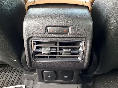 Used 2020 Lincoln Corsair Reserve w/ Equipment Group 202A AWD/4WD image 5