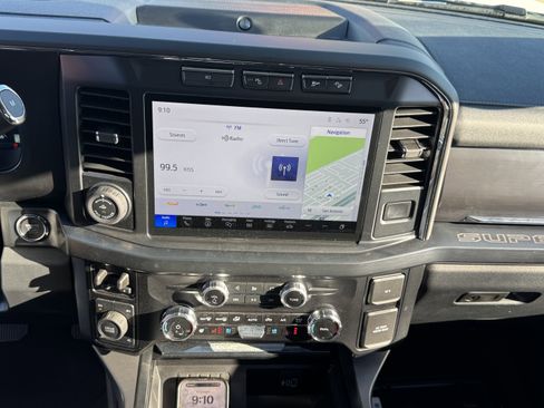 Used 2024 Ford F250 Lariat w/ Lariat Ultimate Package image 19