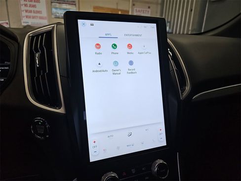 Used 2024 Ford Edge ST-Line image 22