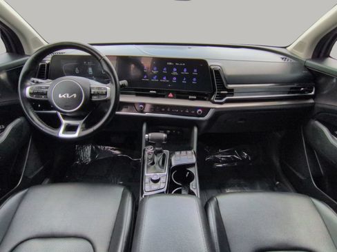 Certified 2024 Kia Sportage EX FWD image 4
