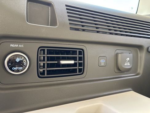 Certified 2025 Hyundai Santa Fe Calligraphy image 20